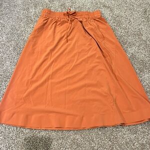 Women’s athleta skirt